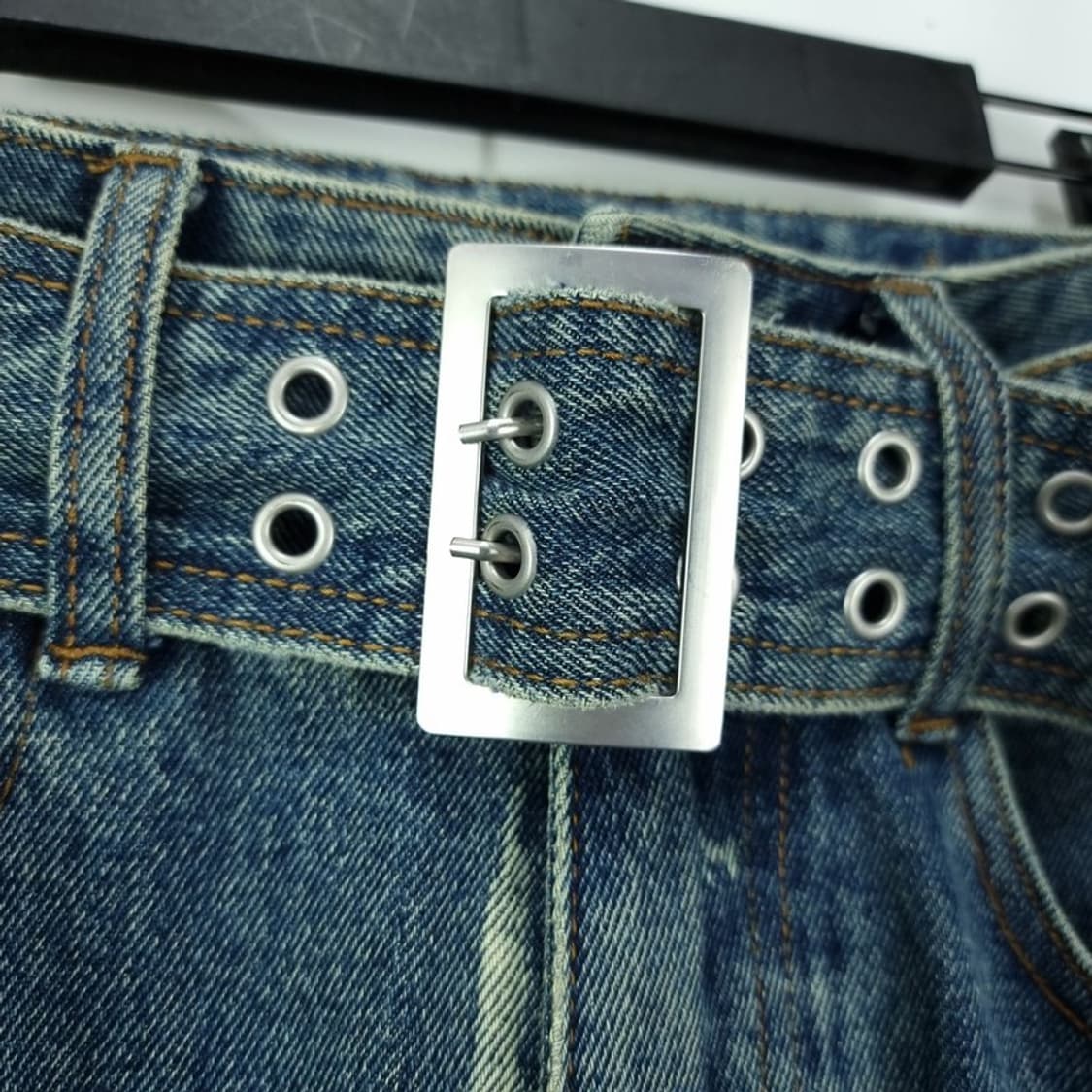 [팬시클럽] 벨티드 그래픽 부츠컷 데님 팬츠 청바지 M19691 상품이미지7