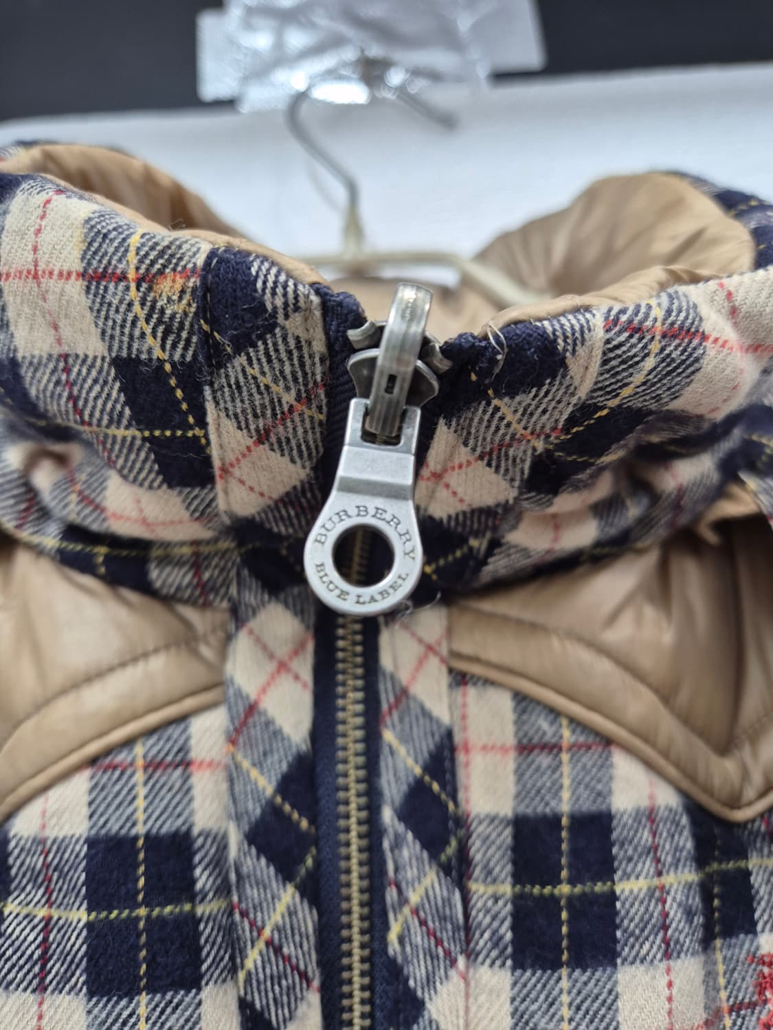 버버리 여자 양면 조끼 패딩 / 38(정품) 상품이미지6