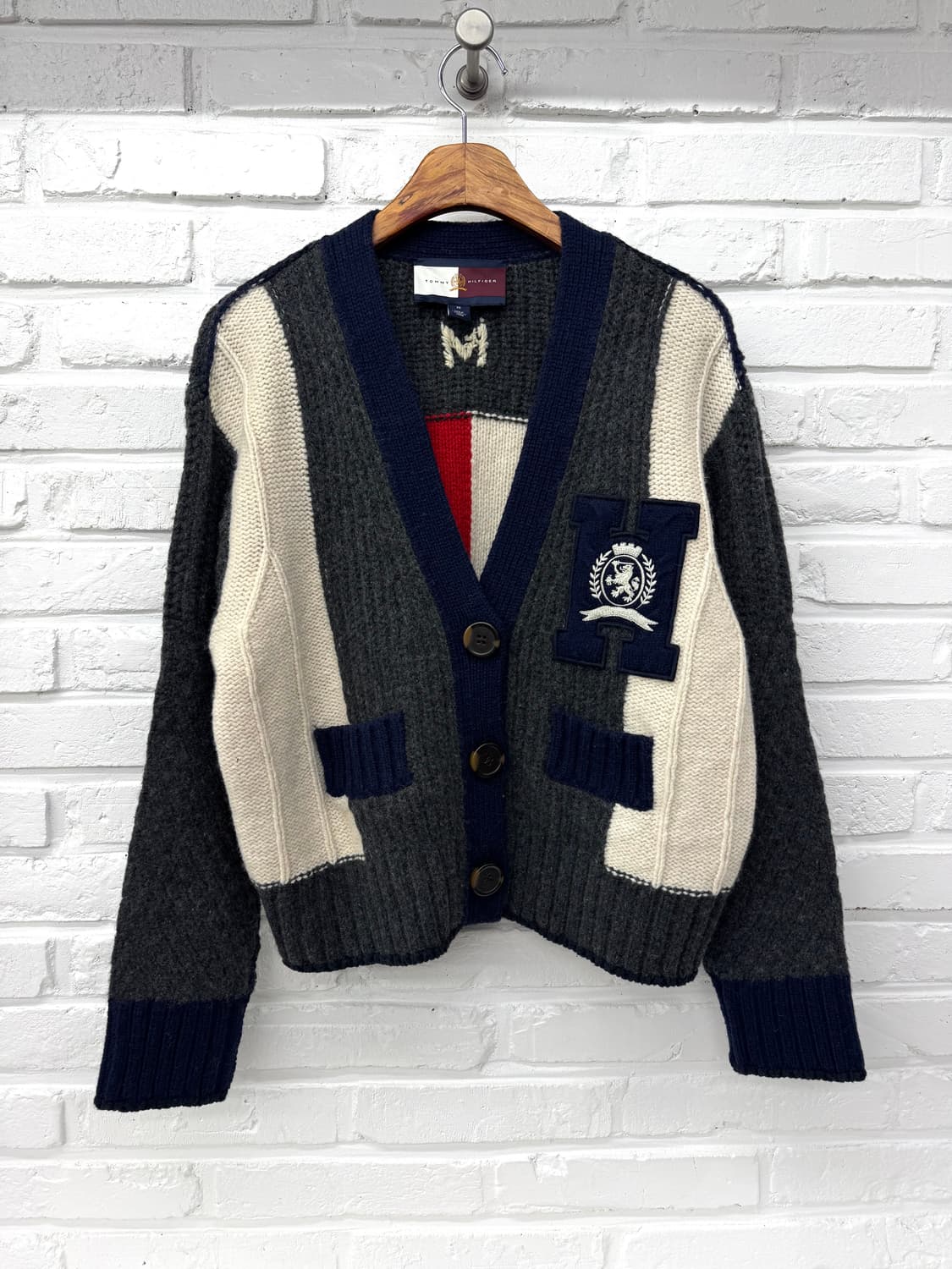 타미힐피거 배색 백로고 가디건 상품이미지3