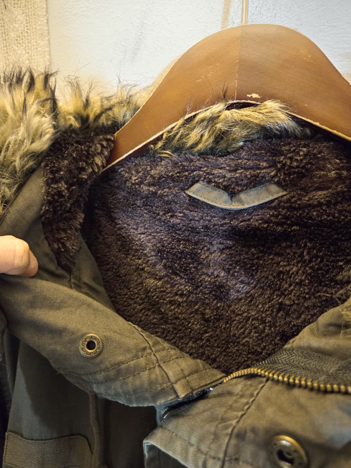 GU 아방핏 피쉬테일 야상 상품이미지4