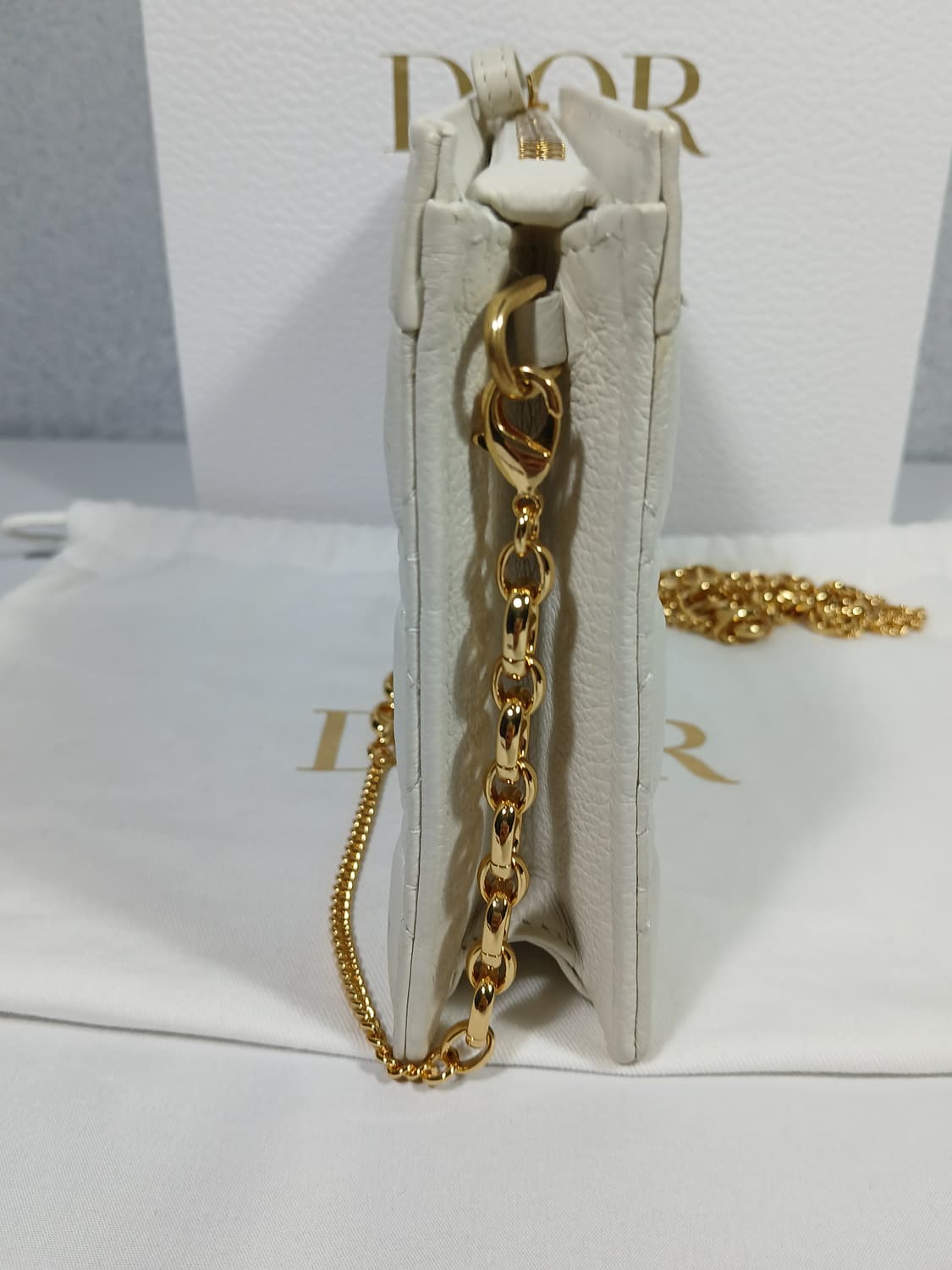 디올 카로 체인 지퍼 파우치백 S5106UWHC 상품이미지6