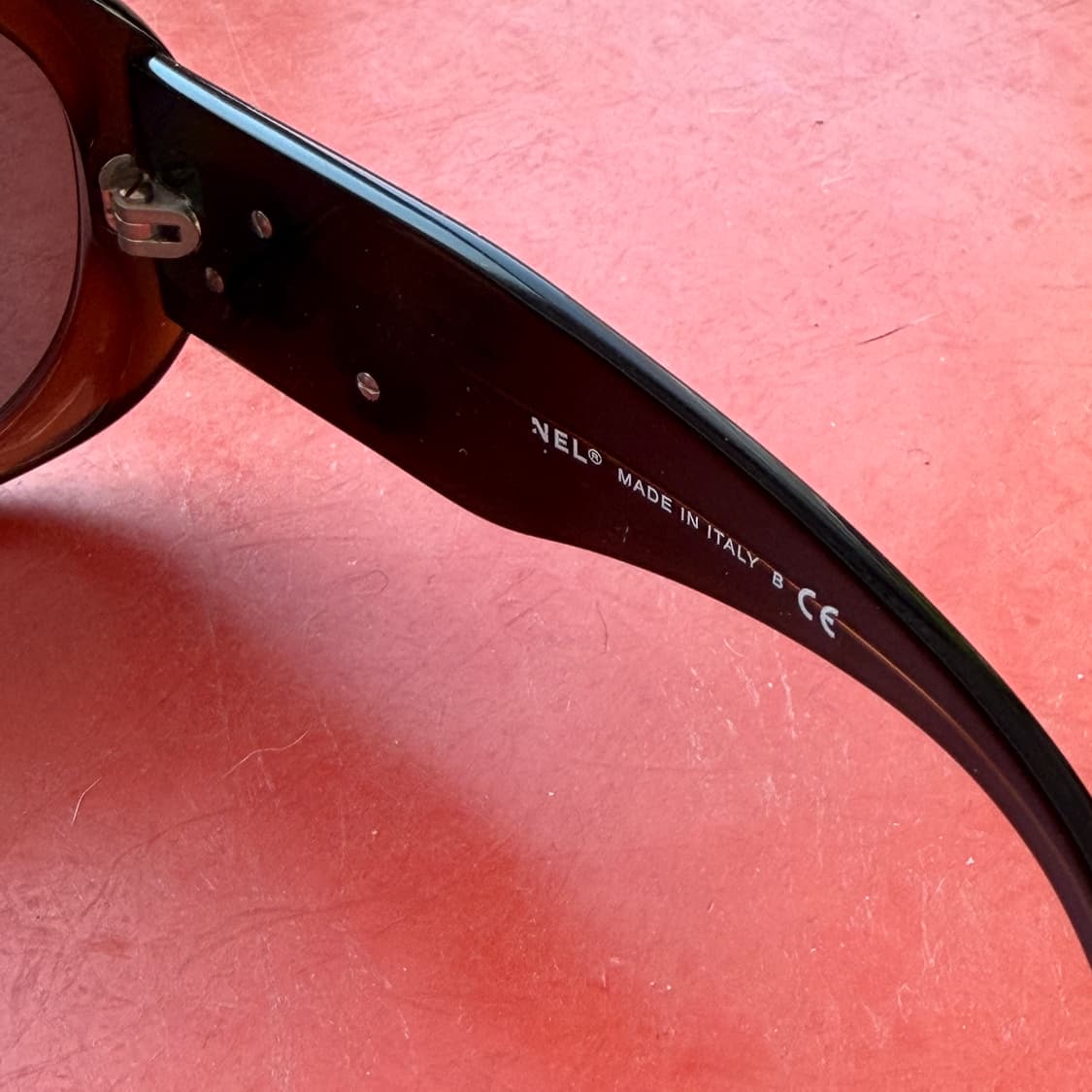 Chanel brown camellia sunglasses 상품이미지7