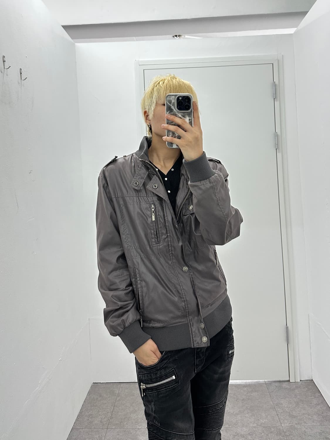 Vintage metallic multi pocket jacket 상품이미지4