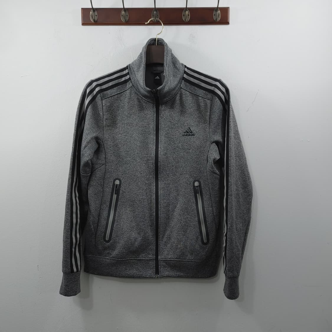 L 아디다스 남성 그레이 삼각로고 트레이닝 져지 트랙탑 자켓 상품이미지1