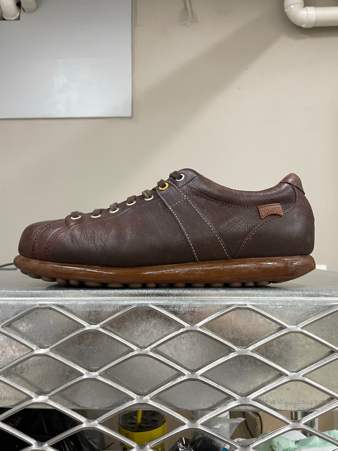 캠퍼 벨로타스 레더 스니커즈 42 상품이미지1