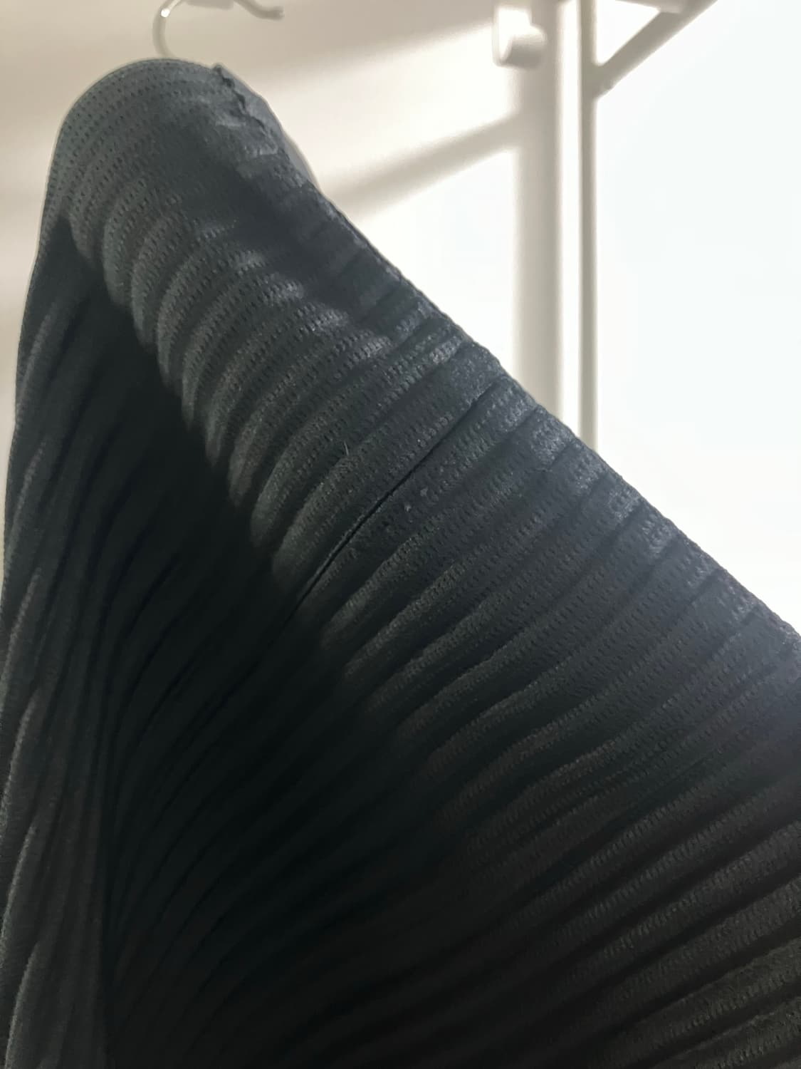 [4] 옴므플리세 JL116 검정 집업 homme plisse 상품이미지4