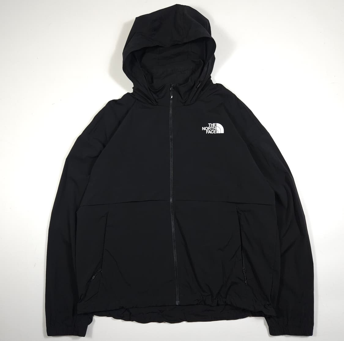 노스페이스 바람막이 블랙 상품이미지1