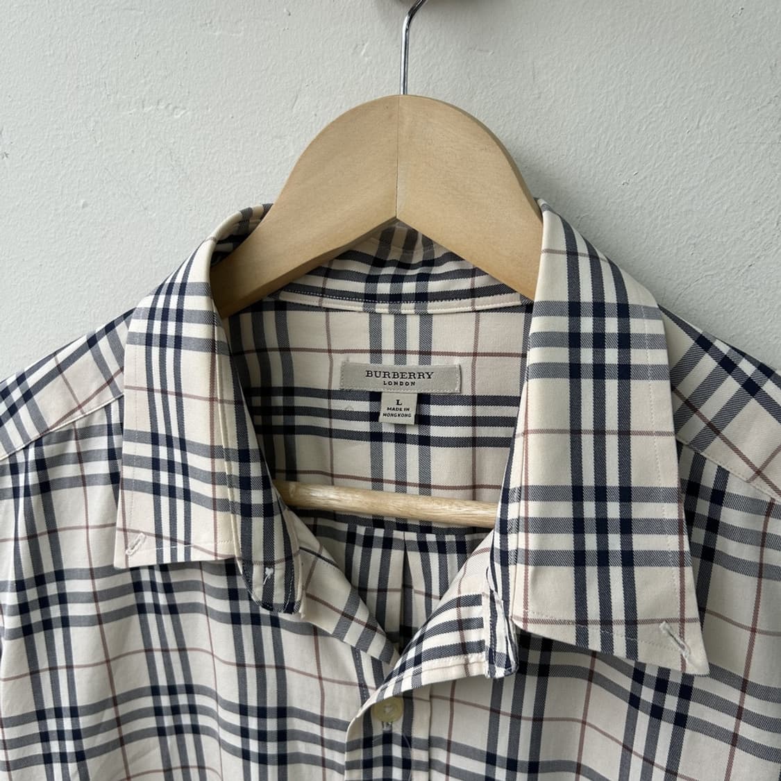 15975 - 버버리 노바 체크 셔츠  상품이미지3