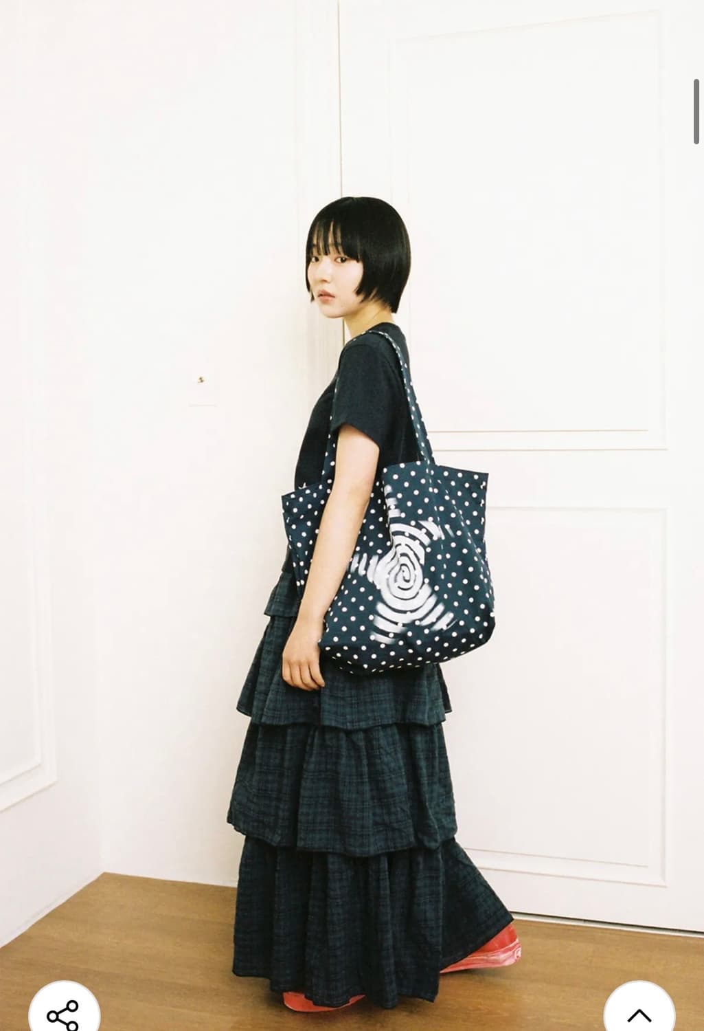 웹하우스 트위스터 체크 티어트 스커트 네이비 상품이미지2