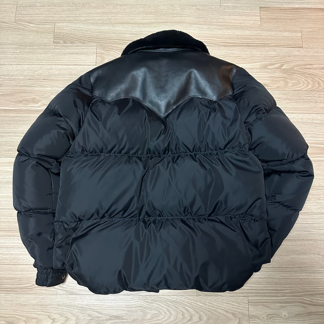 록키마운틴페더베드 50주년 크리스티 자켓 블랙 40 상품이미지2