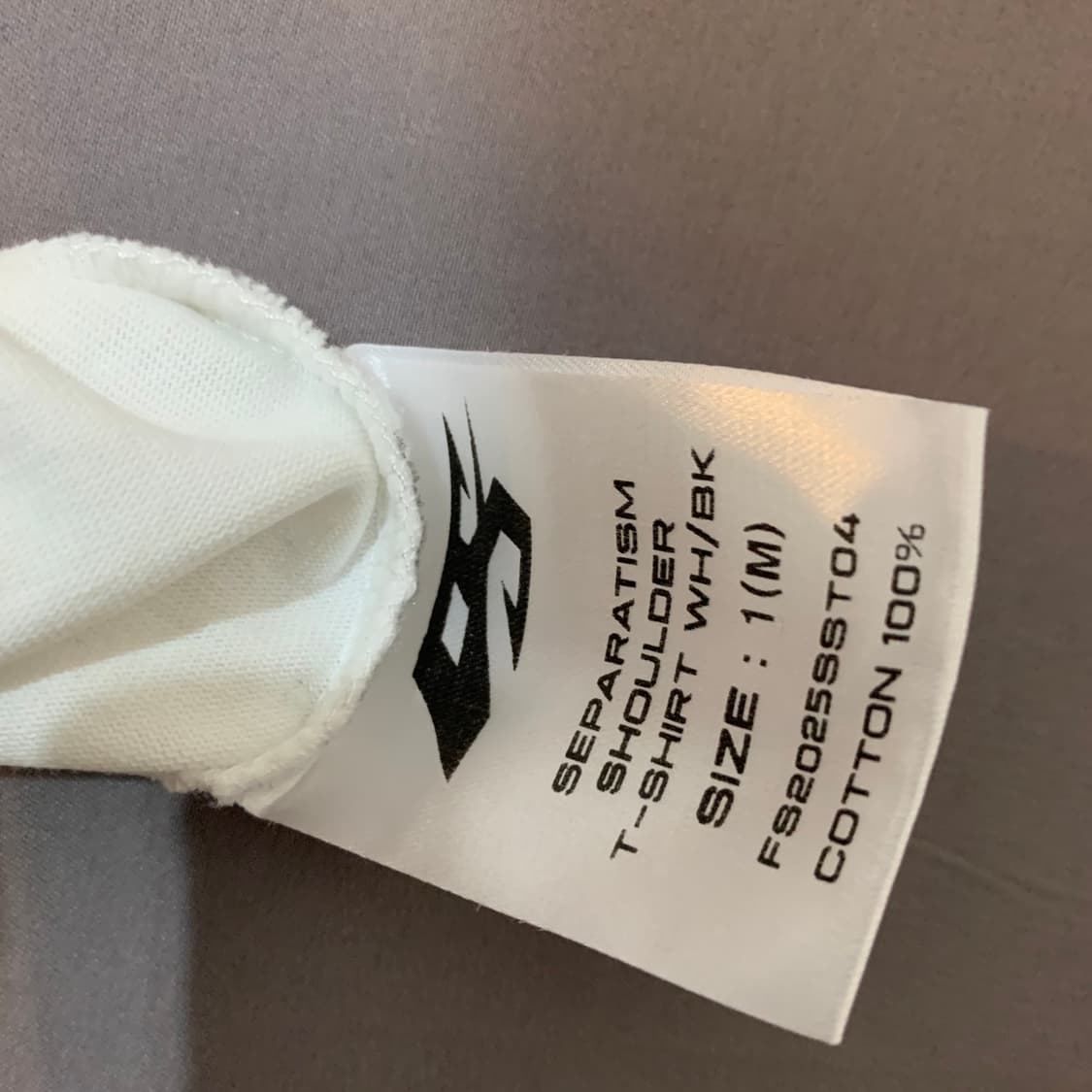 M 포스센스티브 레터링 자수 반팔티 상품이미지6