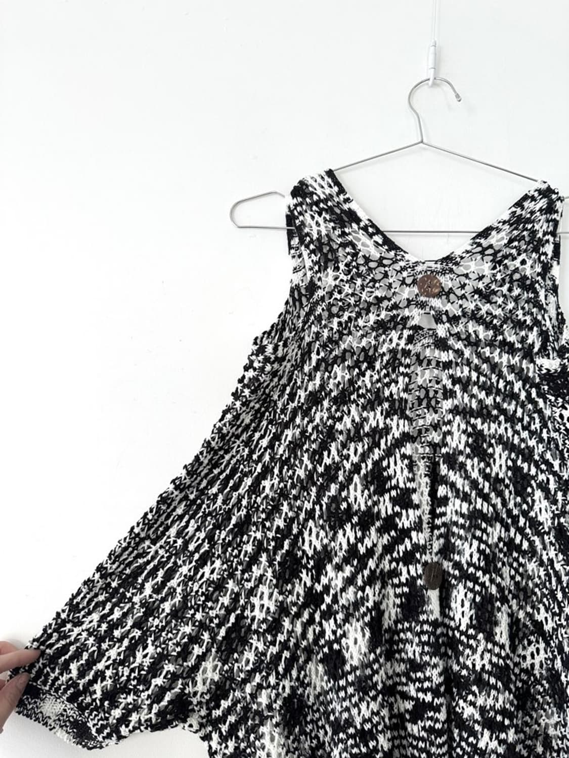 Shoulder slit half knit 상품이미지4