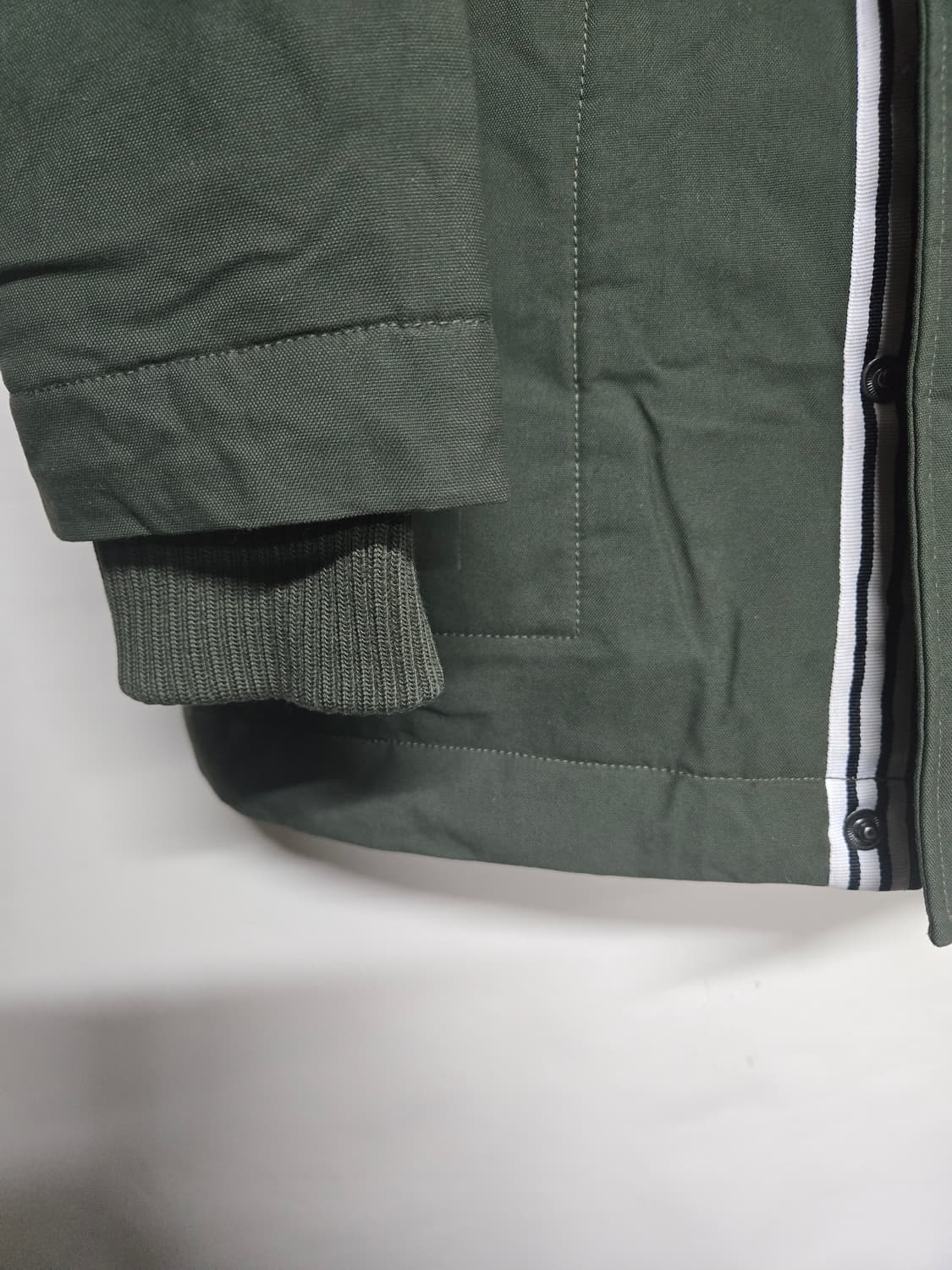 아디다스 올리브 다운 야상  파카 085 상품이미지5