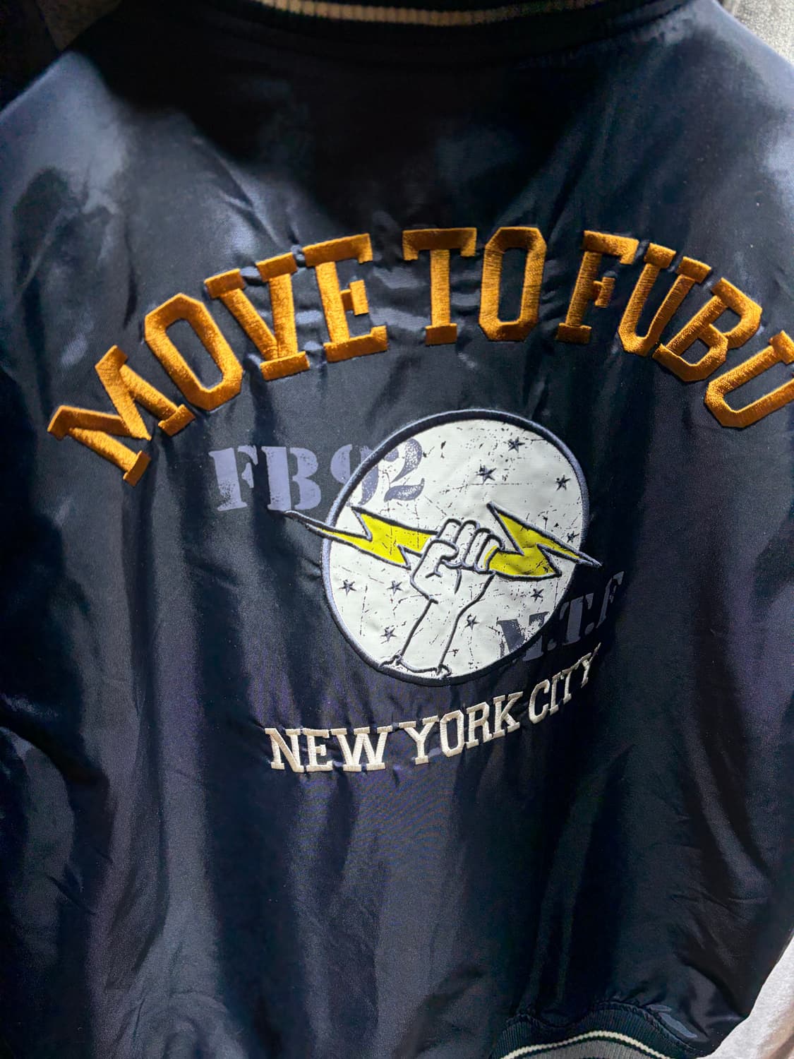 L FUBU 푸부 뉴욕시티 프레첼 나일론 후드 봄버 상품이미지4