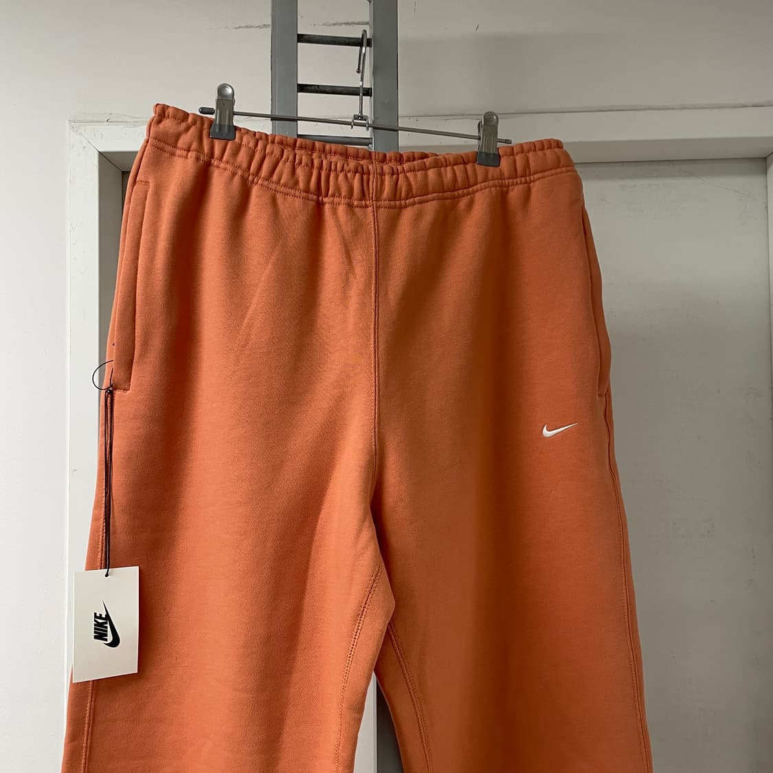 나이키 스우시 트레이닝 팬츠 새상품 S 상품이미지2