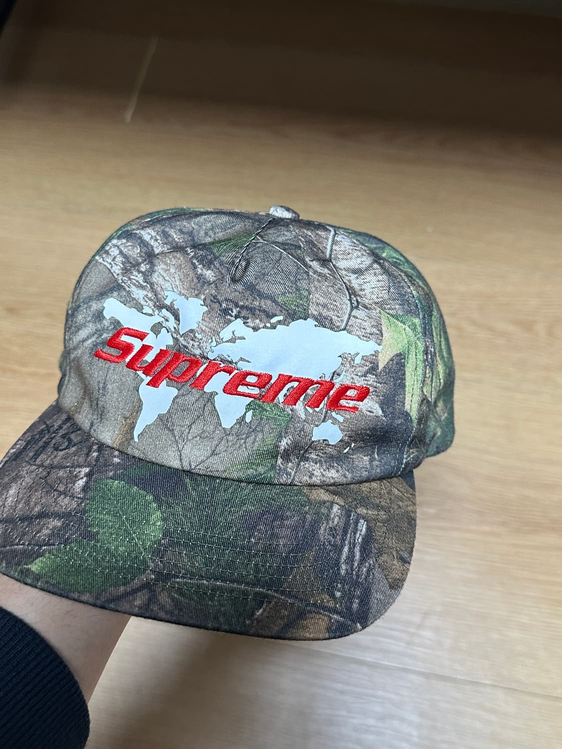 슈프림 월드 리얼트리 캠프캡 상품이미지6