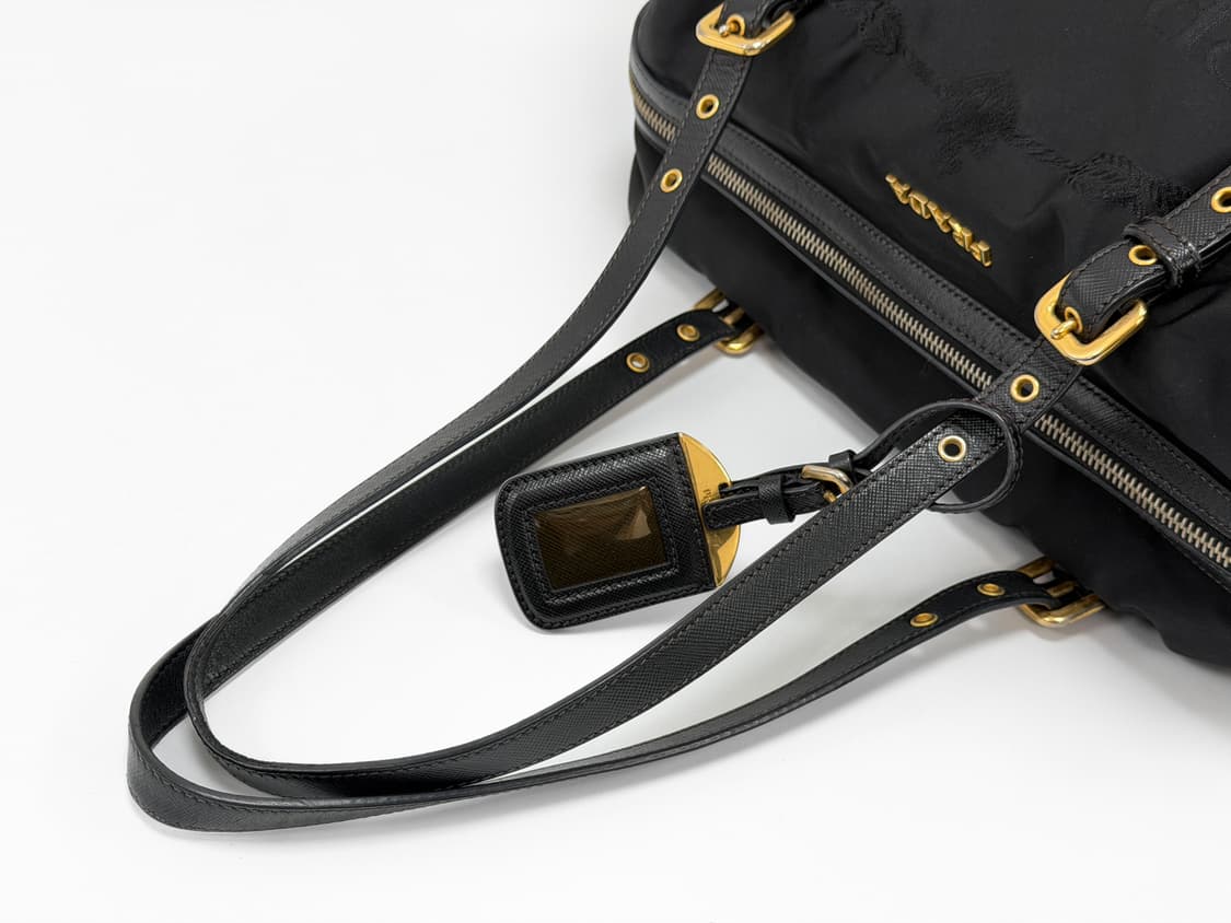 프라다 나일론 사피아노 레더 보스턴백 상품이미지5