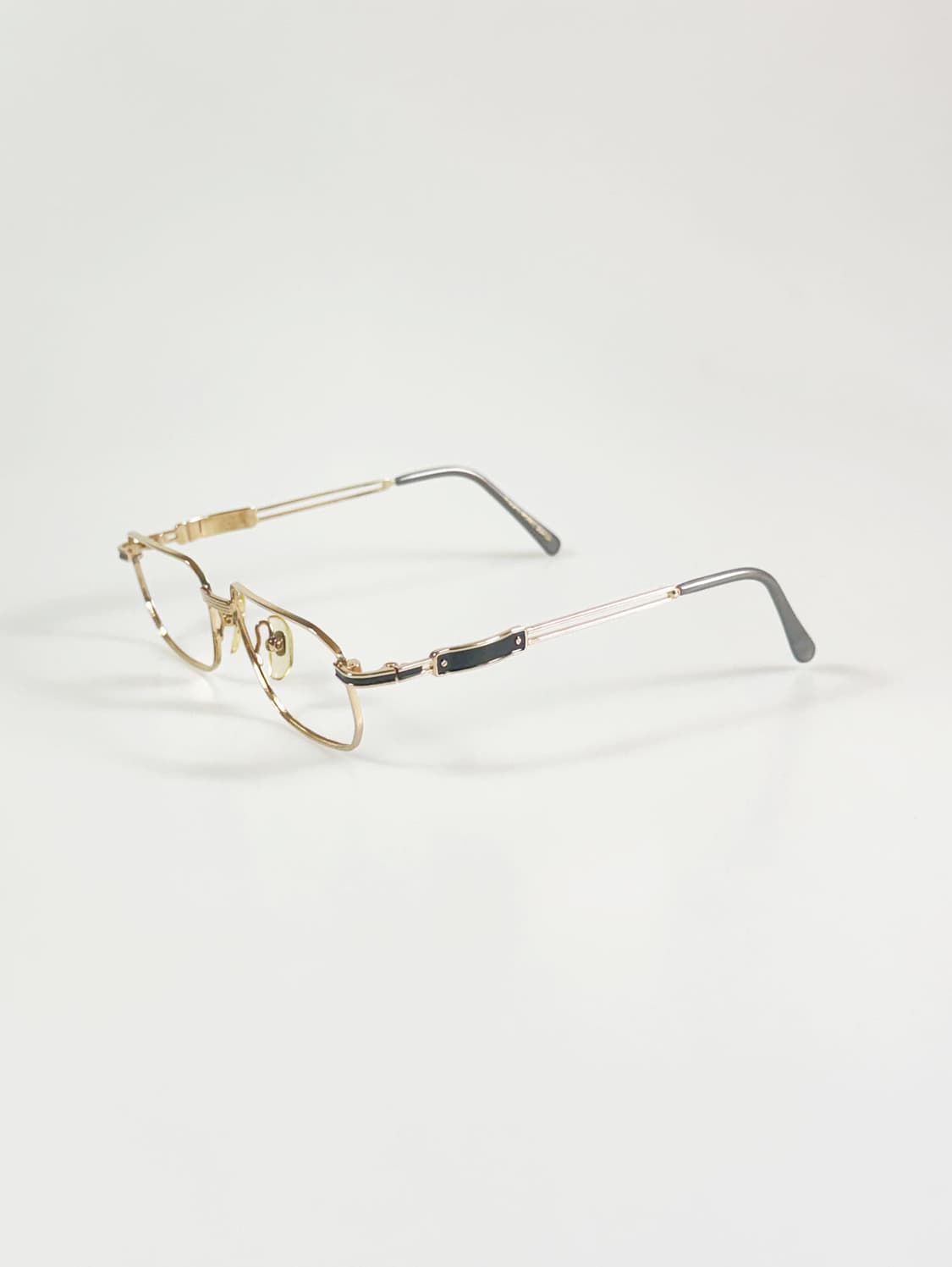 90s 레트로 골드 슬림 스퀘어 메탈 프레임 빈티지 안경 상품이미지3