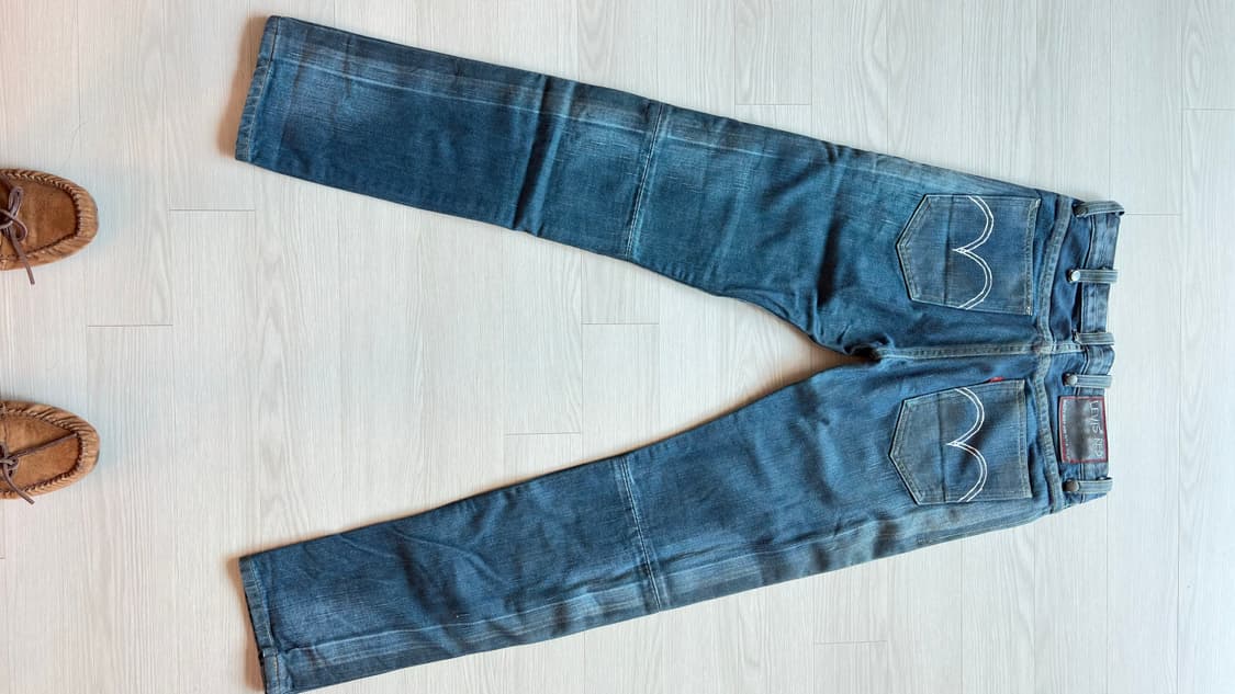 LEVI'S RED CLING FILM SHINY SLIM PANTS 상품이미지5