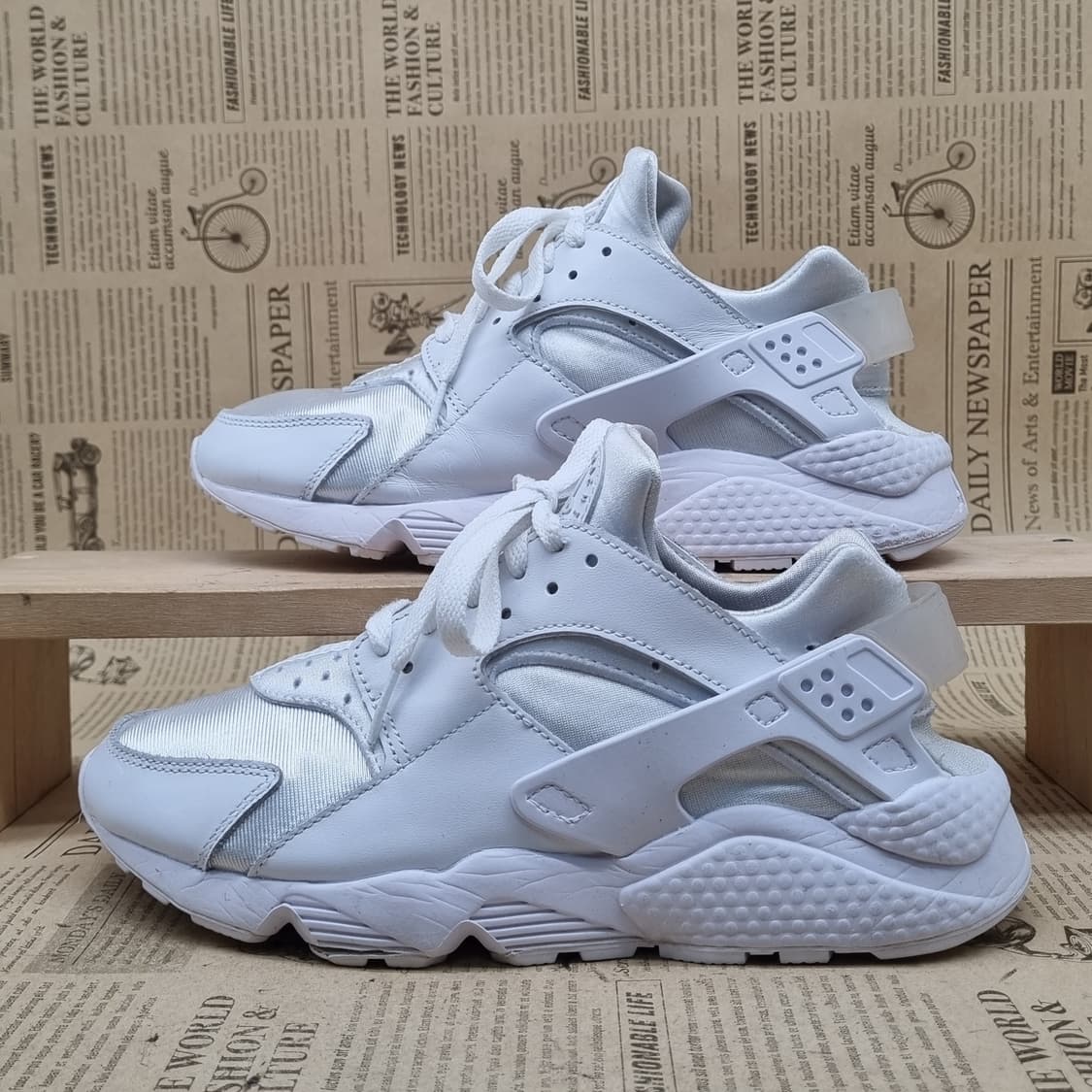 나이키에어 허라취 올흰 운동화 실사이즈245 상품이미지1