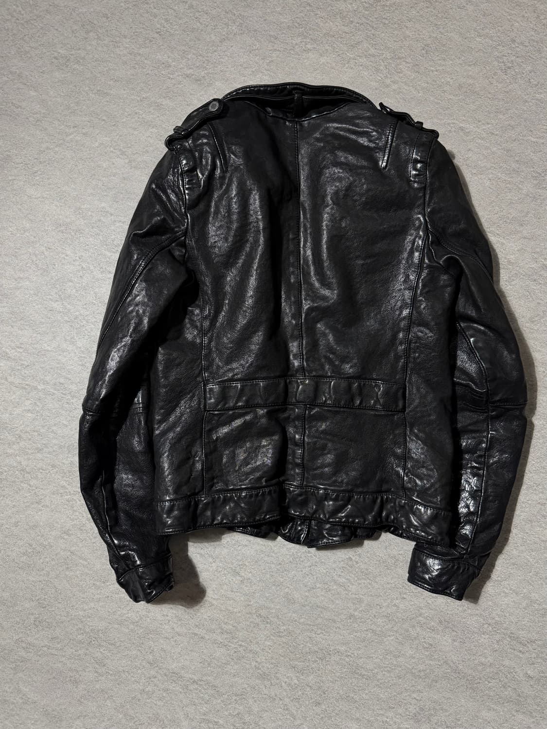 닐바렛 멀티지퍼 버팔로레더자켓 상품이미지3