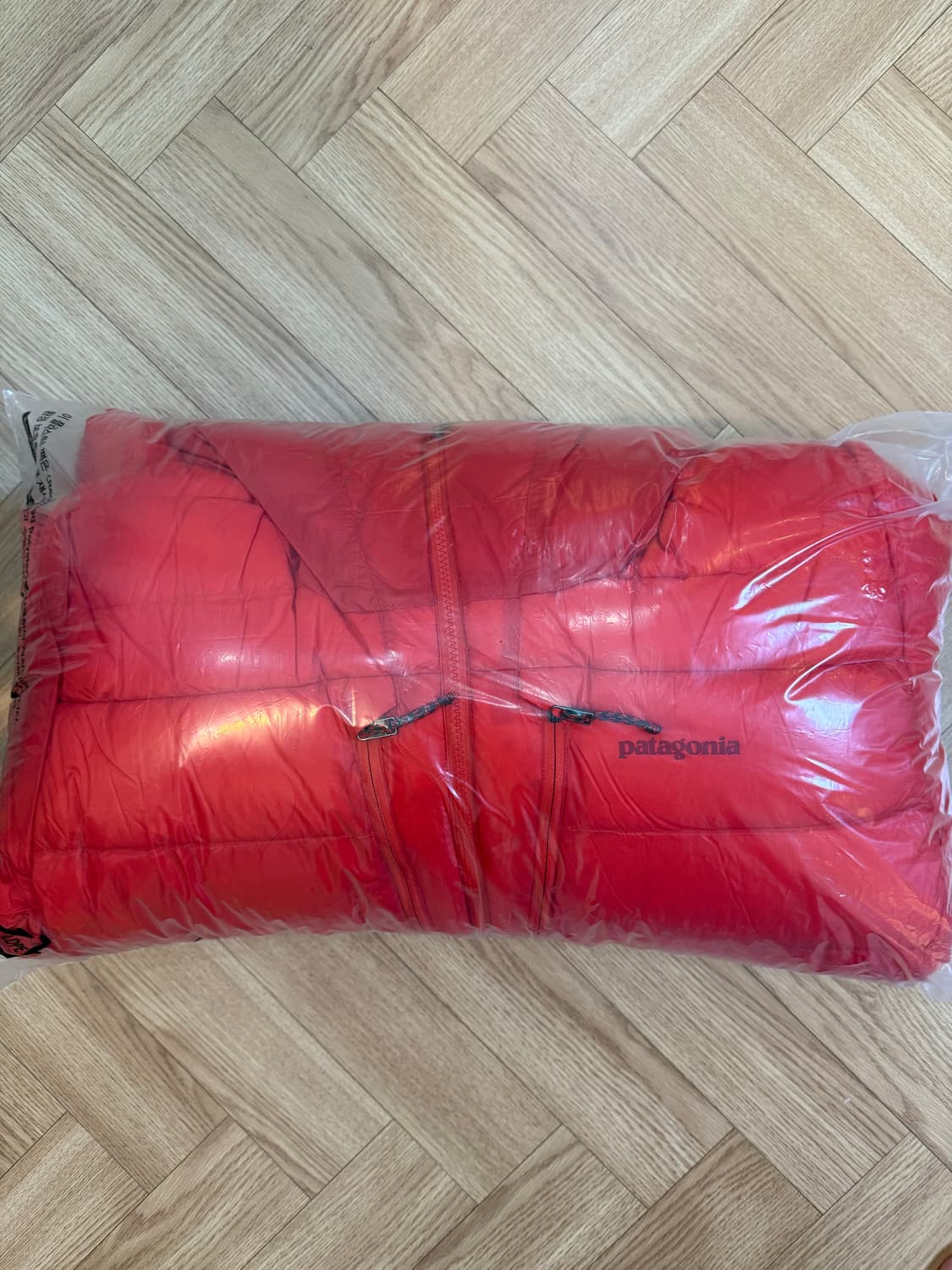 파타고니아 그레이드7 레드 L사이즈 상품이미지1