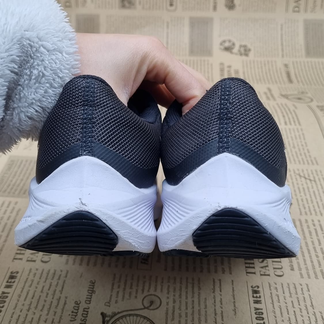 나이키 줌 윈플로8 여성운동화230  상품이미지4