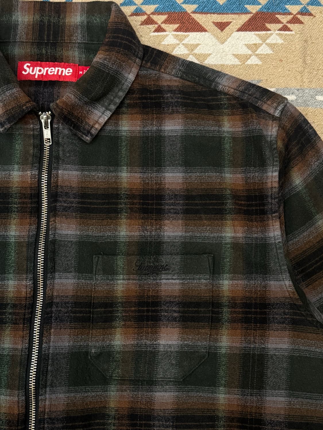 [M] 슈프림 쉐도우 플레이드 플란넬 집업 셔츠 그린 - 24SS 상품이미지3