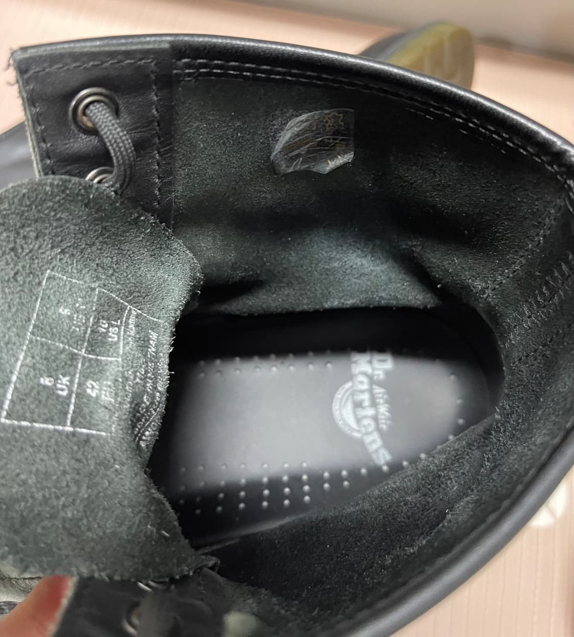 닥터마틴 정품 1460 나파 블랙 UK8 상품이미지7
