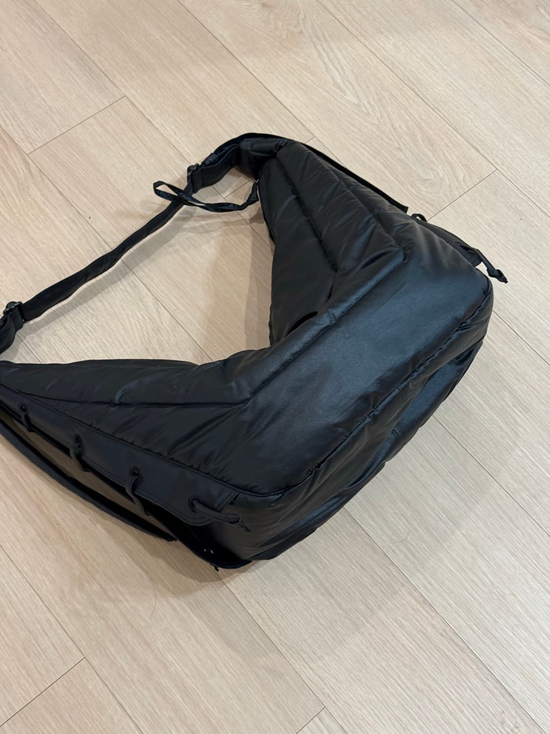 르메르 소프트 게임백 나일론 캔버스 블랙 라지사이즈 상품이미지2
