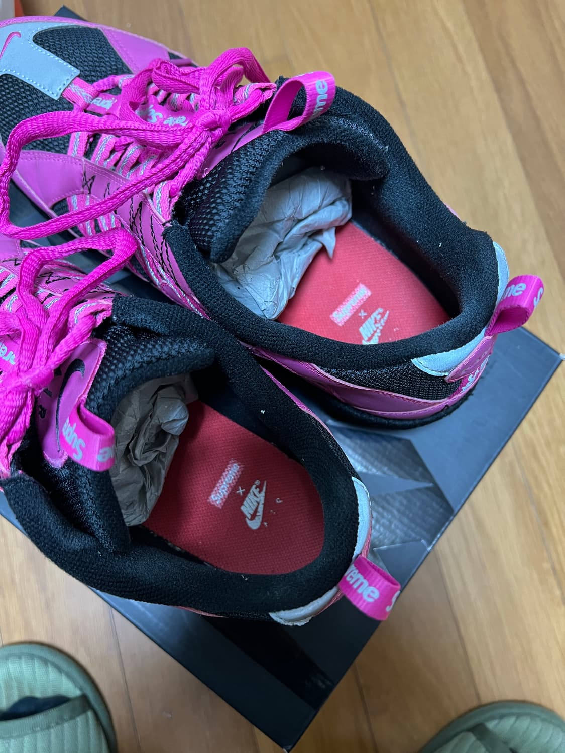 나이키 슈프림 휴마라 상품이미지5