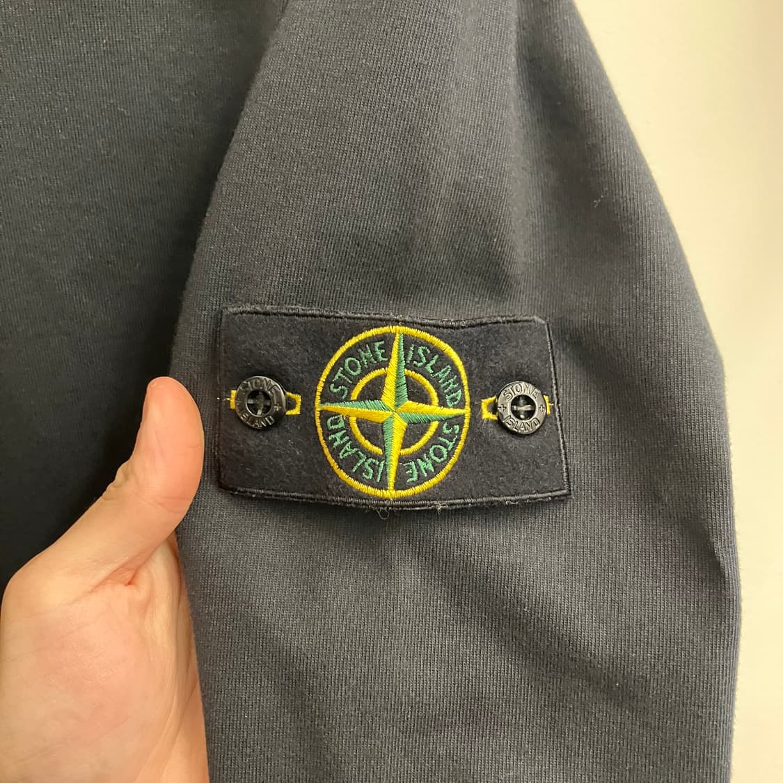 N257 스톤아일랜드 롱슬리브 상품이미지2