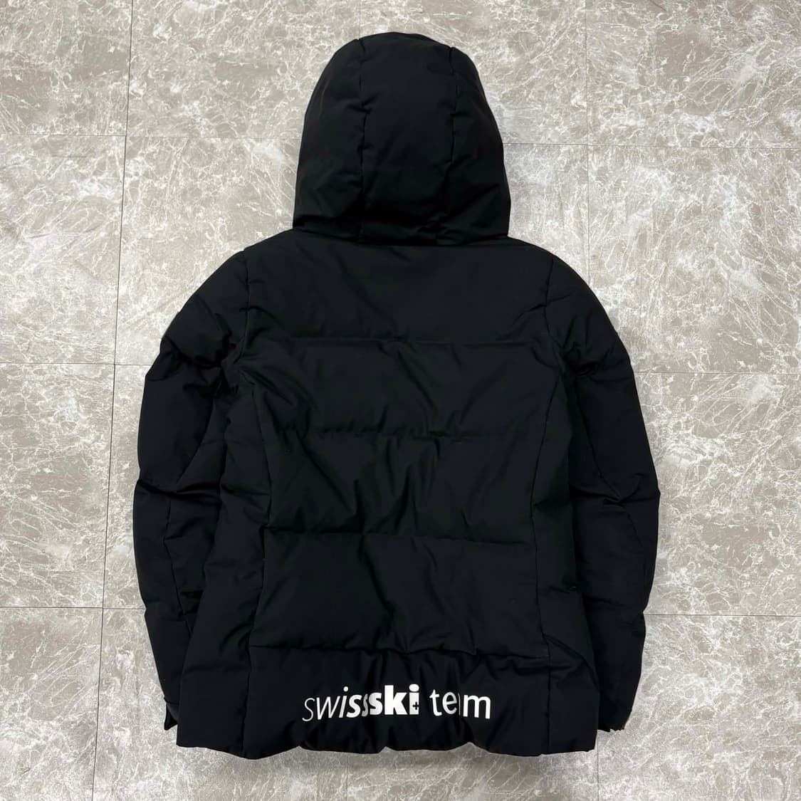 데상트 스위스스키팀 덕다운 자켓 걸즈 후드패딩 점퍼(90) 상품이미지2