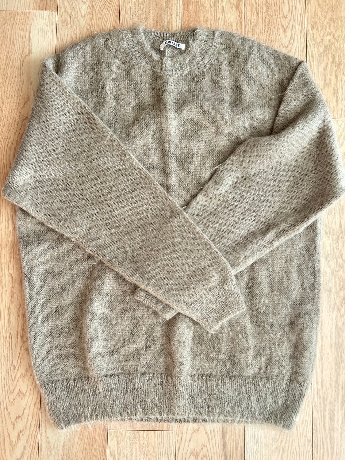 오라리 24fw 슈퍼 키드 모헤어 니트 베이지 상품이미지9