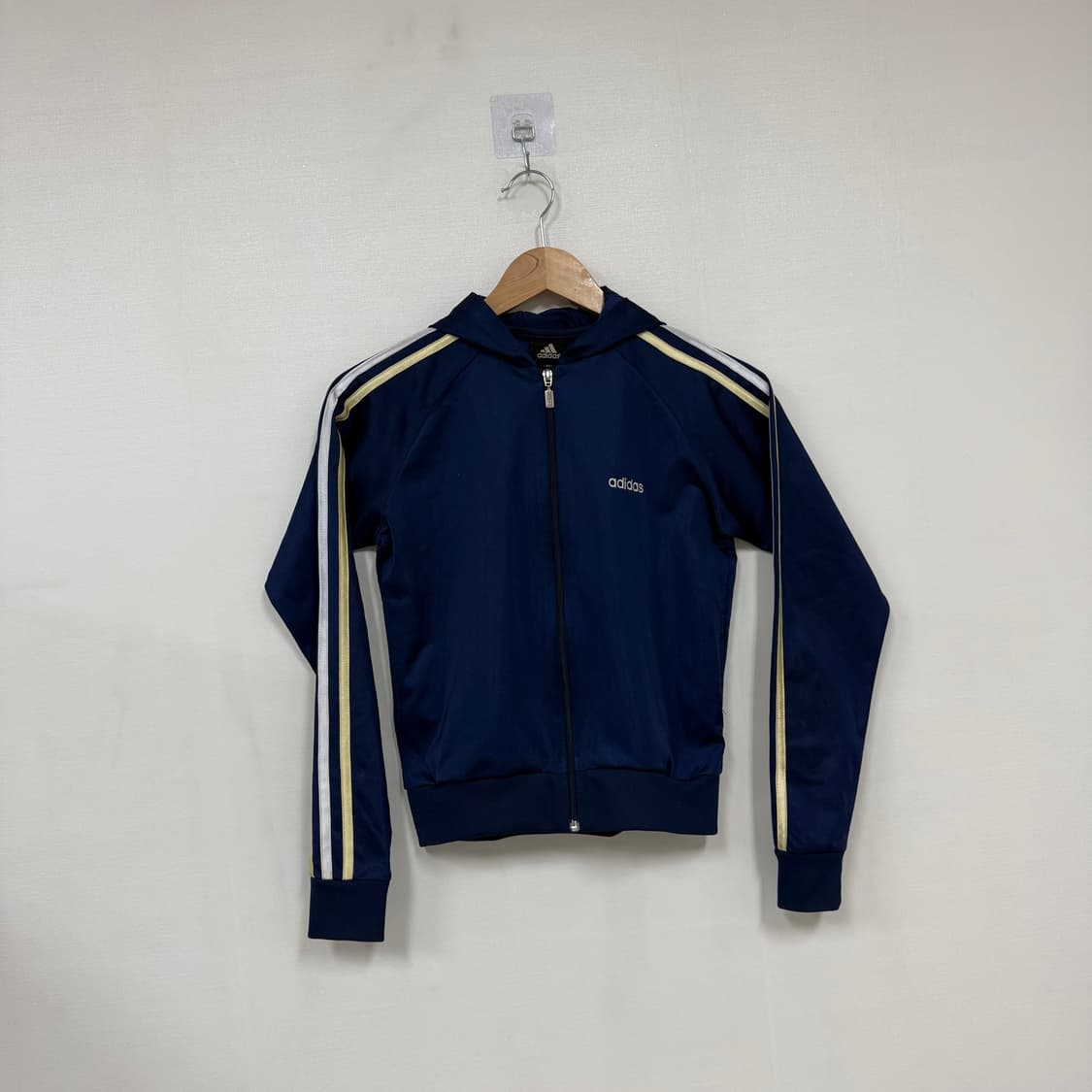 아디다스져지XS 상품이미지1