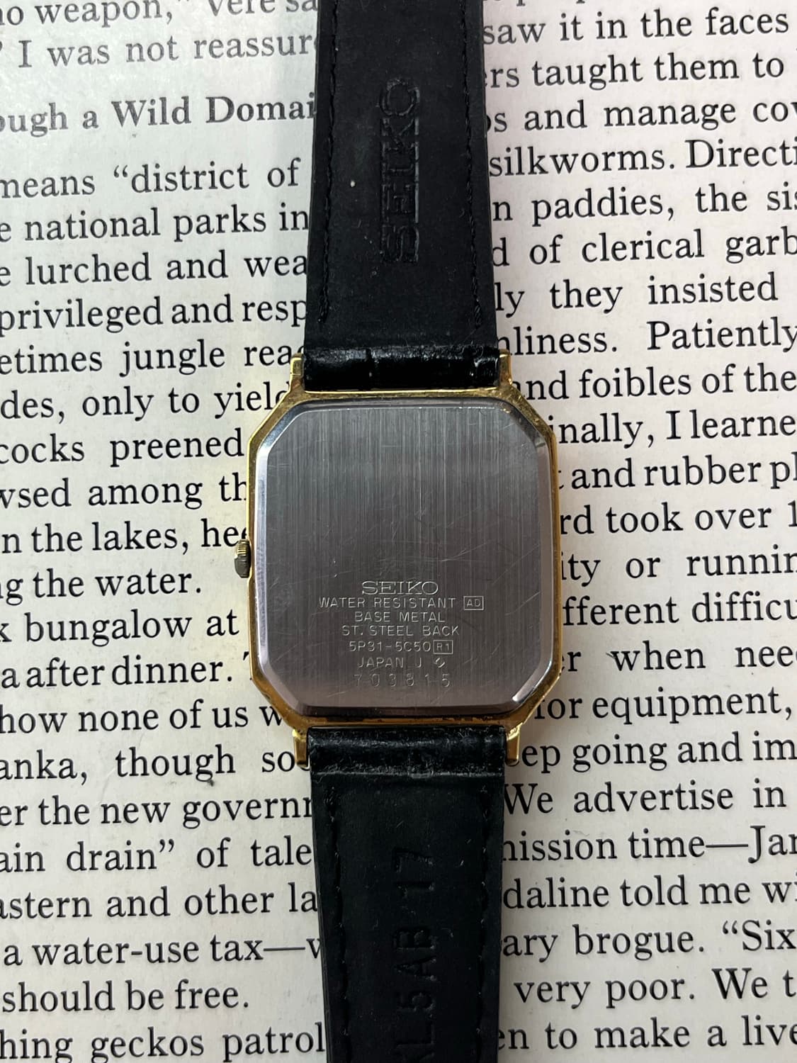 SEIKO 골드 탱크형 드레스 쿼츠 상품이미지6