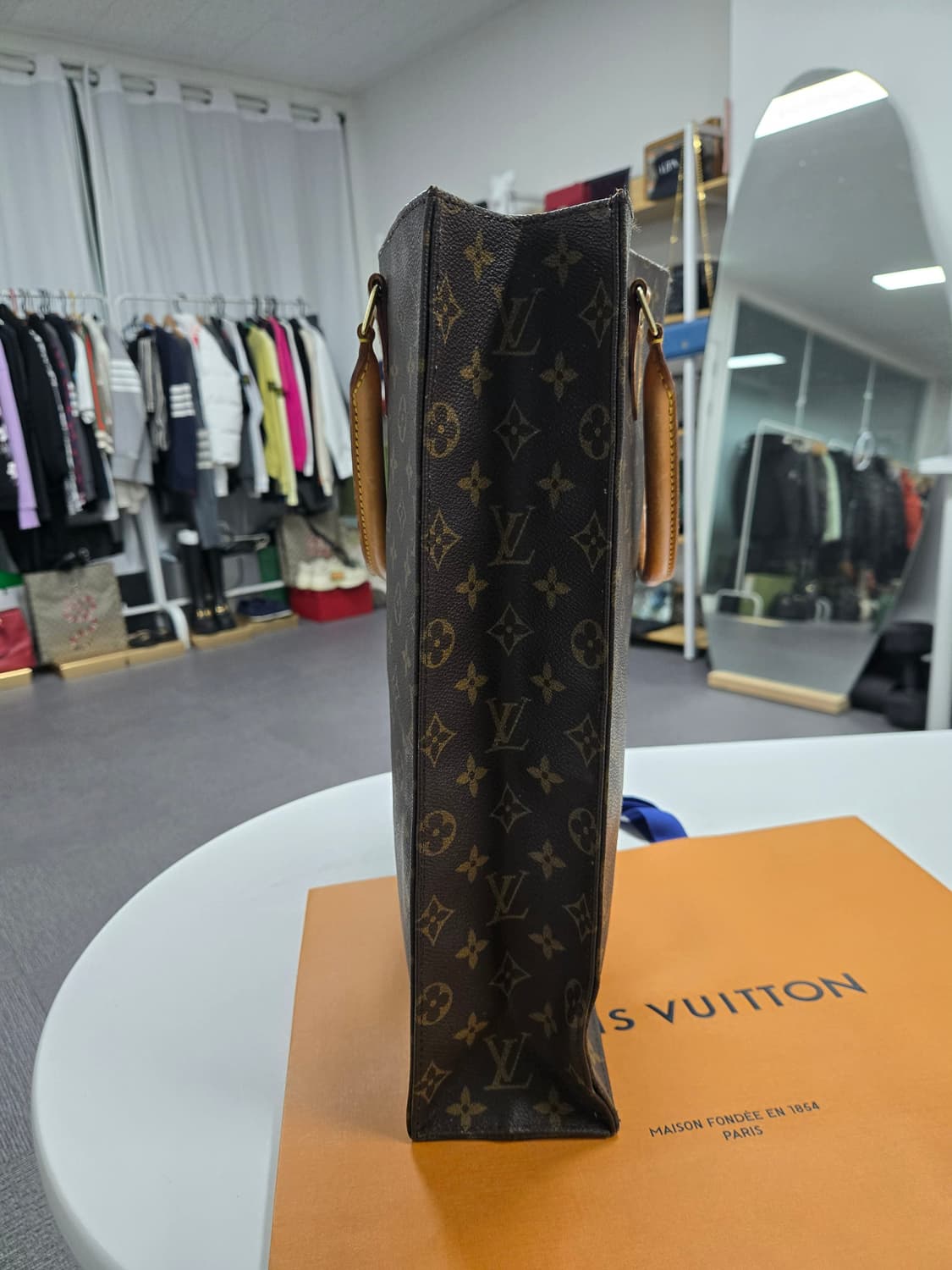 [50%세일] 루이비통 삭플라 토트백 상품이미지3