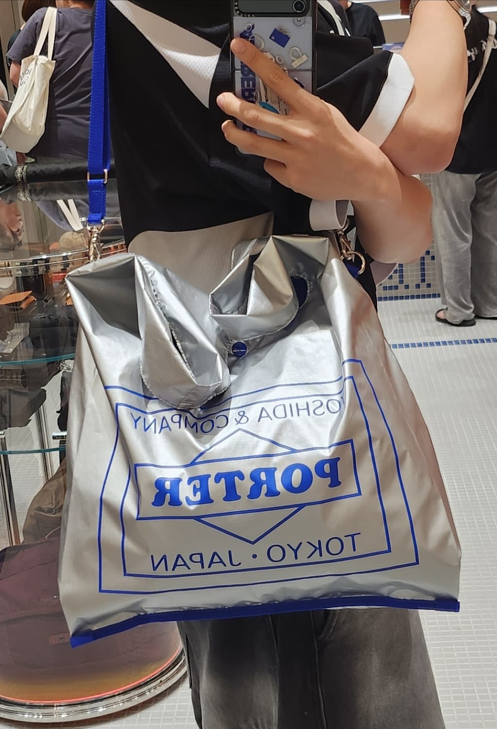 (새상품) 포터 그로서리백 실버 부산 한정판 상품이미지2