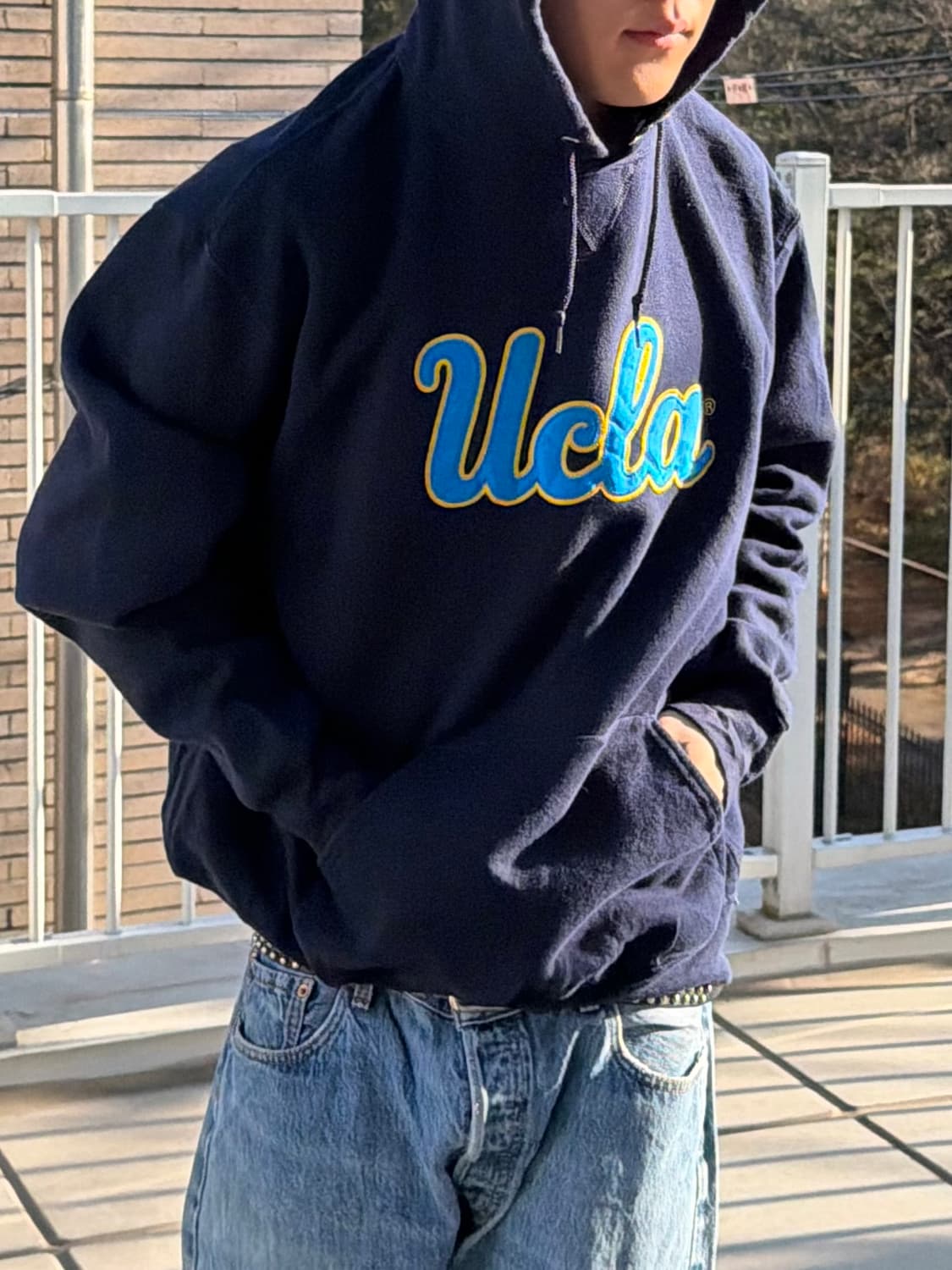 러셀 후드티 상품이미지1