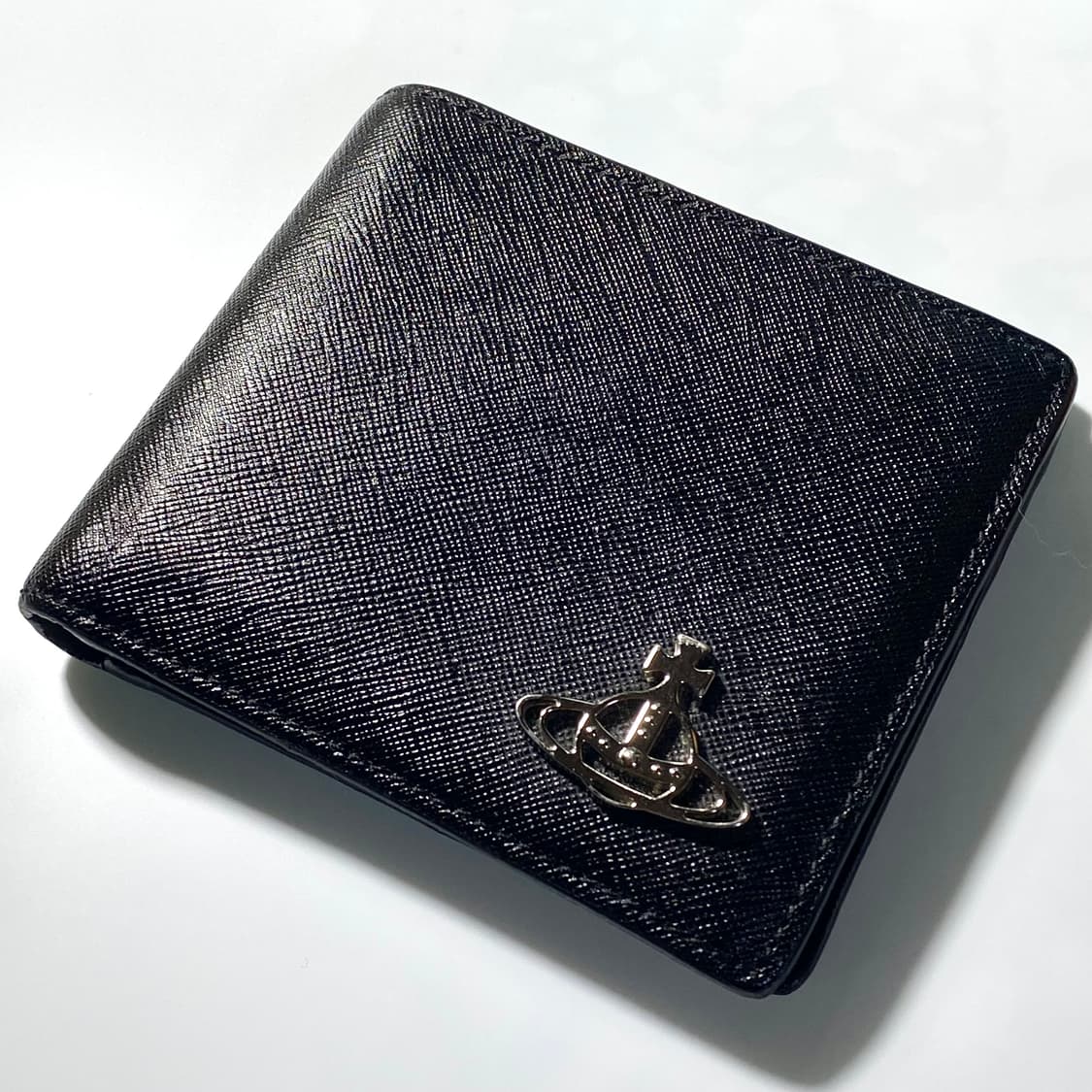 [정품] 비비안웨스트우드 ORB 플레이트 사피아노 레더 반지갑 상품이미지1