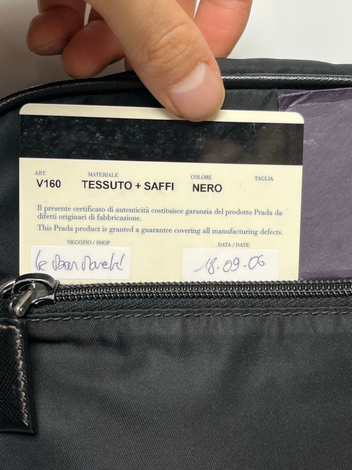 프라다 블랙 나일론 크로스백 상품이미지9