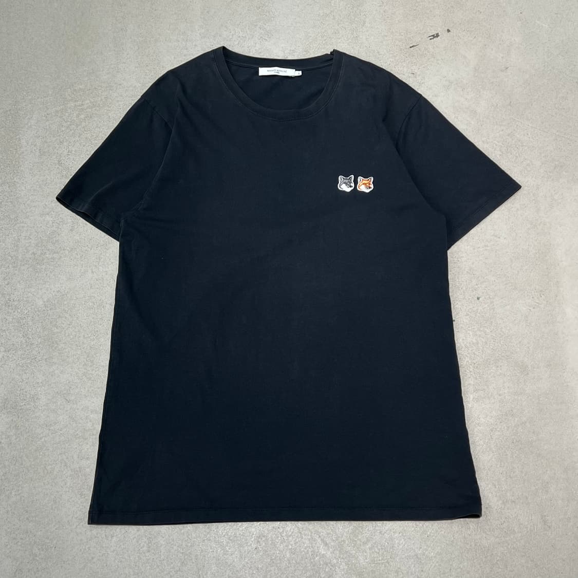  메종키츠네 폭스 자수 반팔티 s10382 상품이미지1
