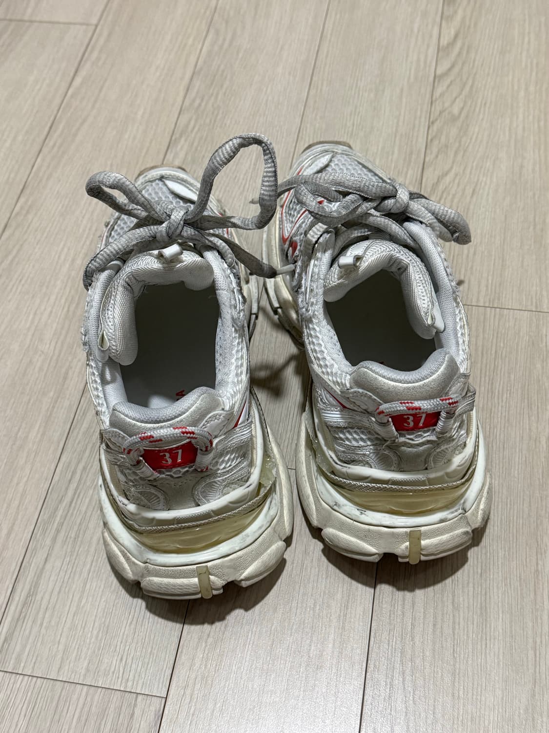 (W) 발렌시아가 러너 2.0 스니커즈 화이트 베이지 레드 37 상품이미지3