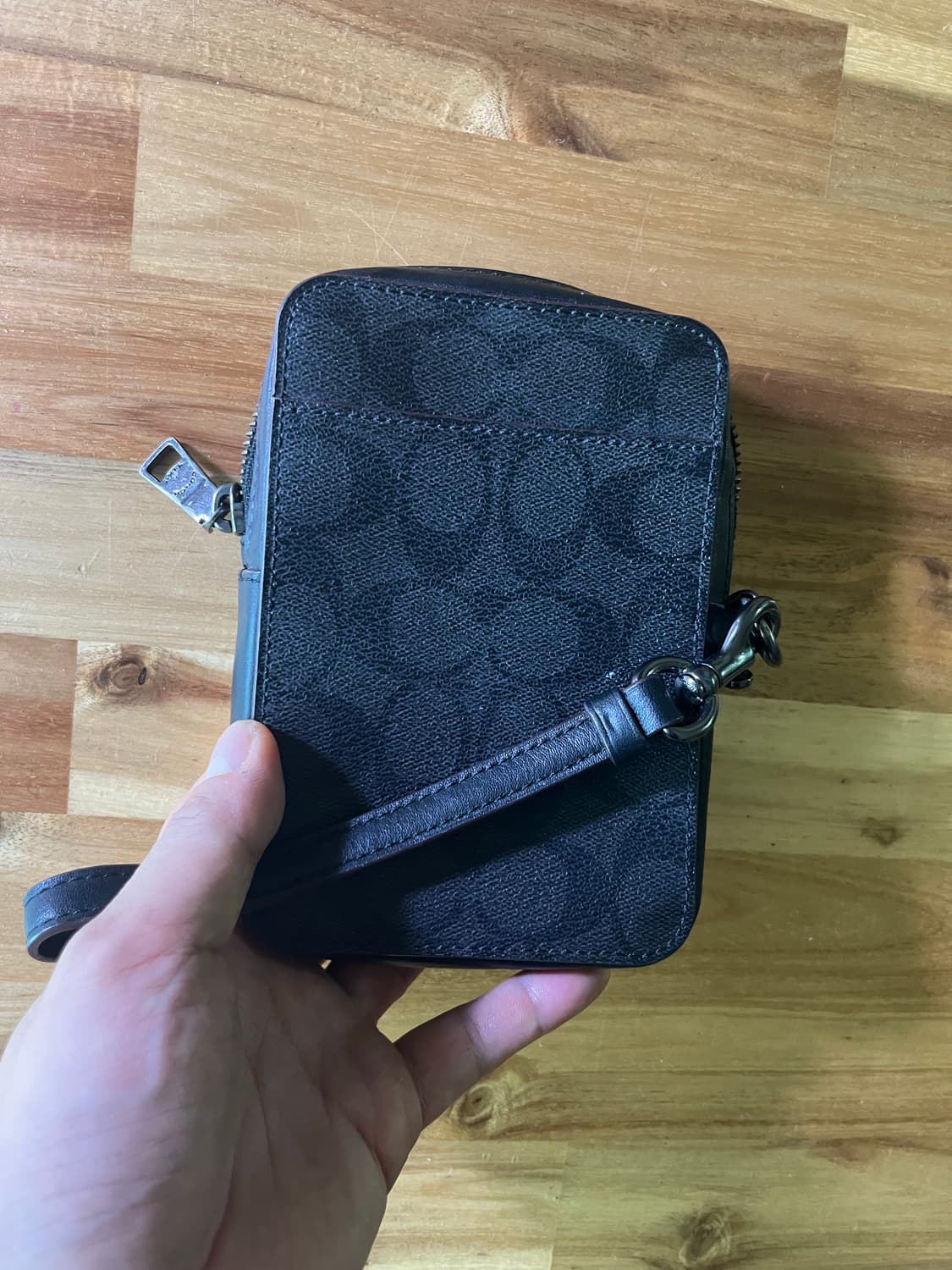 코치 시그니쳐 파우치 상품이미지6