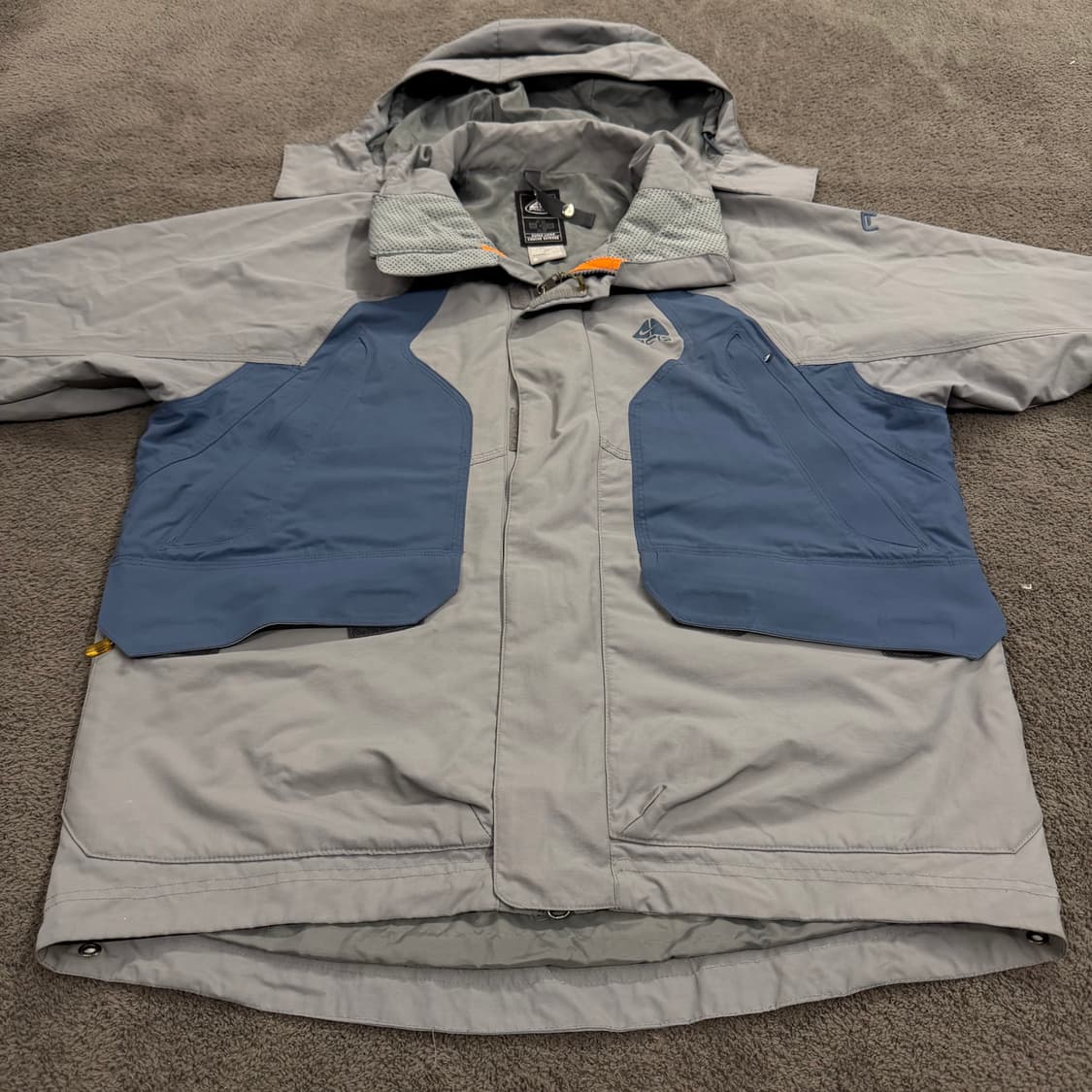 [ 정품/S ] 나이키 ACG 올드스쿨 스톰핏 바람막이 자켓 상품이미지3