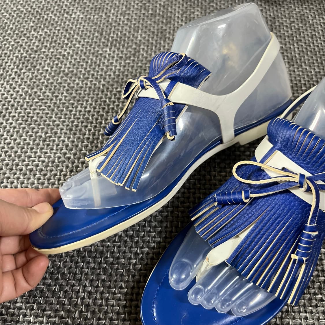 토즈 Tod's 7889L 프린지 플랫 가죽 샌들 37.5 상품이미지2