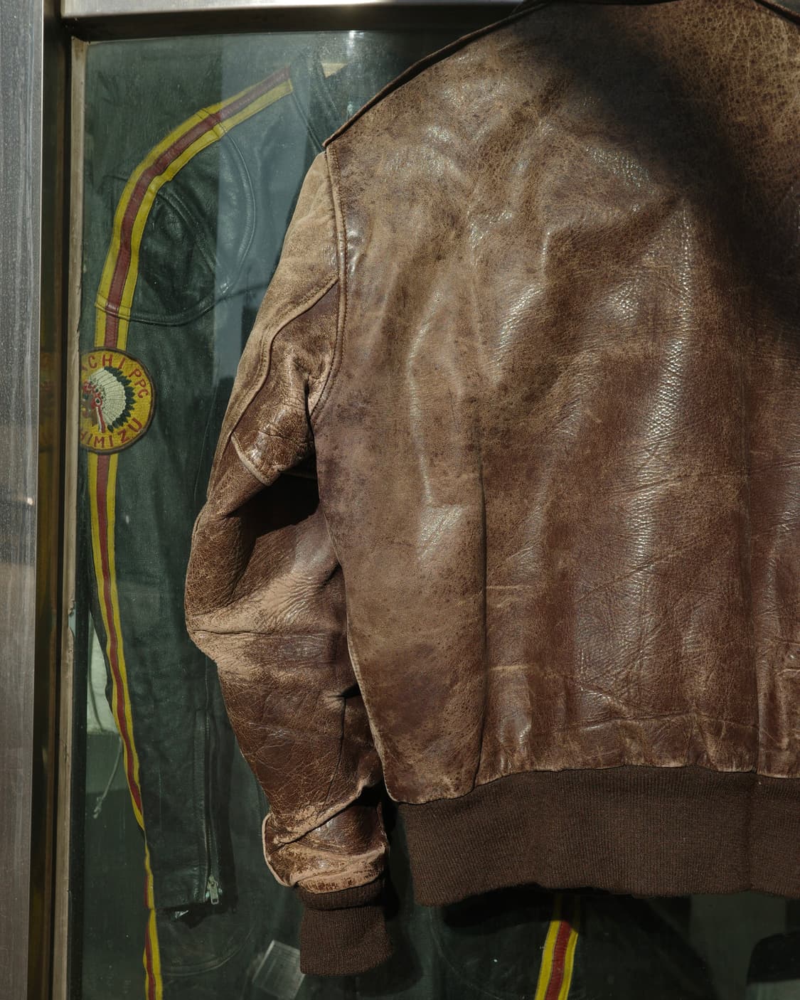 빈티지 디스트레스드 하드 파티나 a-2 레더 자켓 상품이미지6