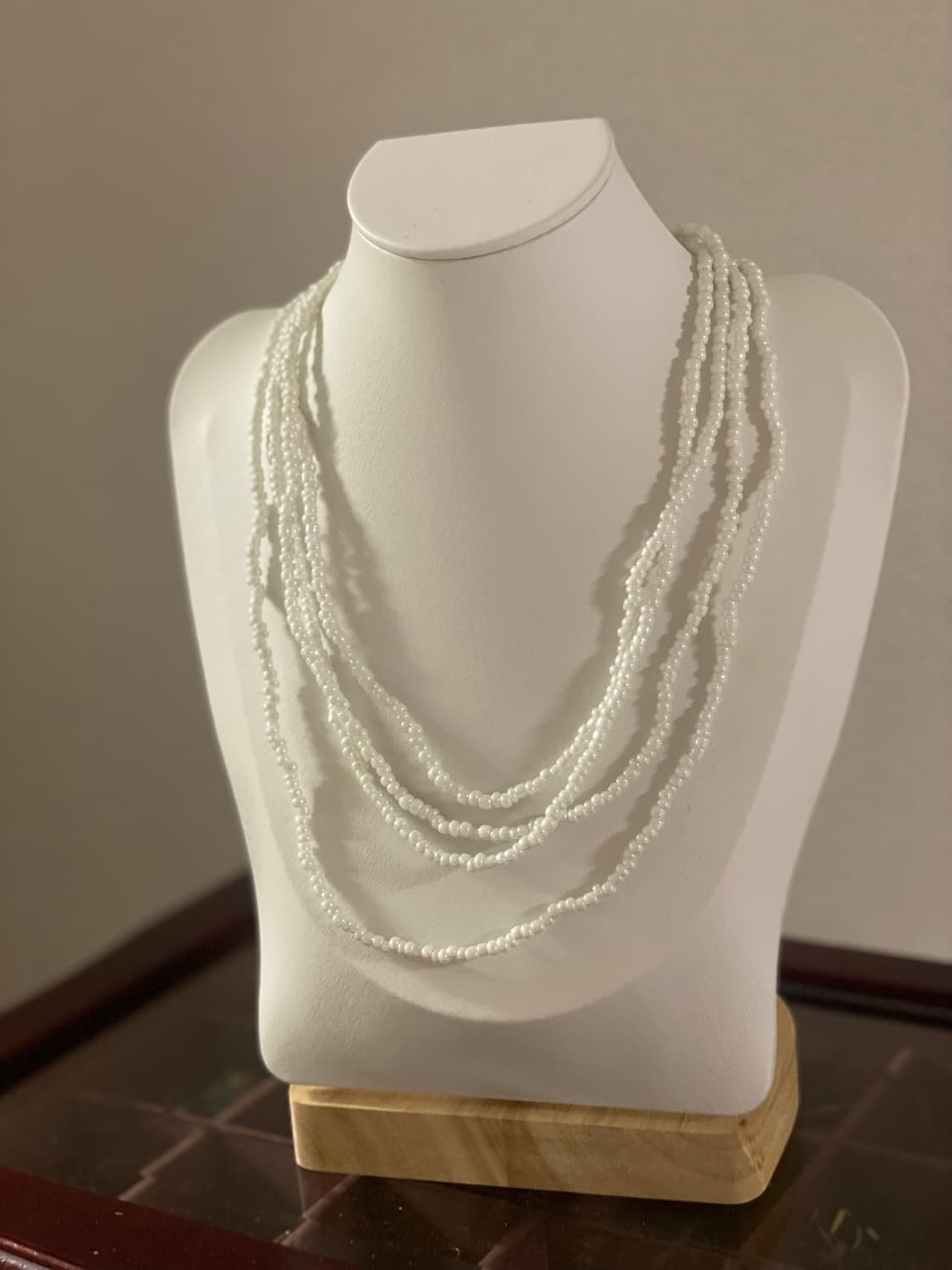 화이트 진주알색상 비즈 롱 목걸이 상품이미지6