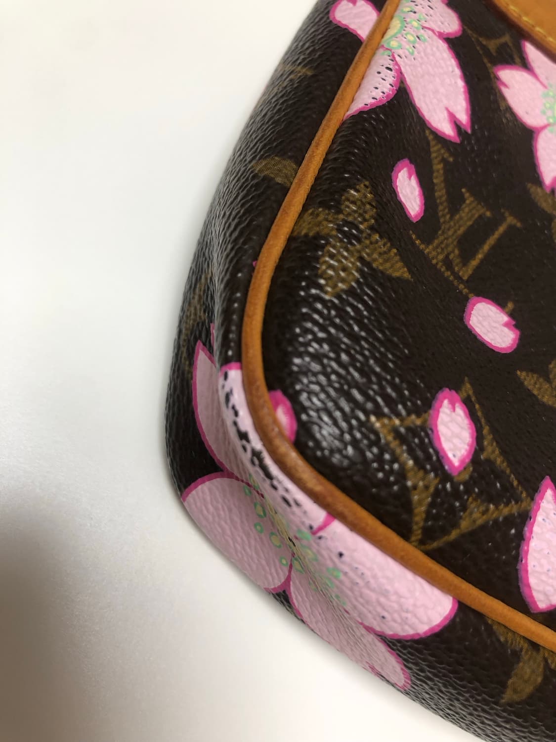 루이비통 모노그램 체리블라썸 미니백 상품이미지5