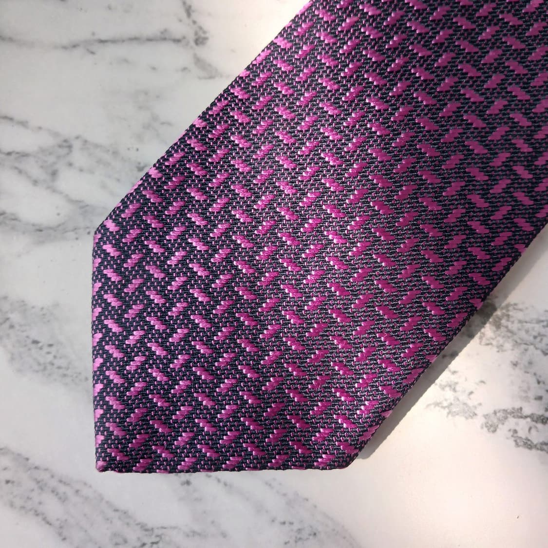 에르메네질도 제냐 퍼플 자카드 패턴 넥타이 8.6cm A+등급 E861
 상품이미지6